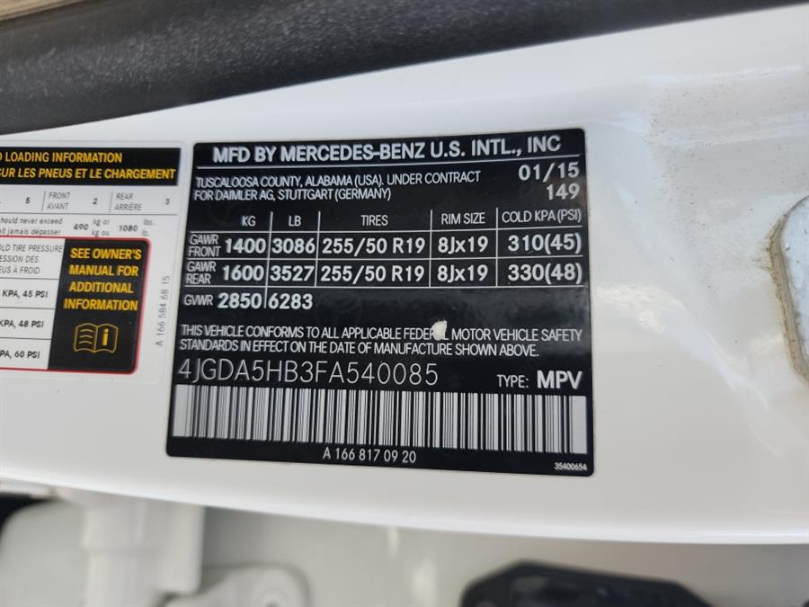 2015 Mercedes-Benz M-Class 4MATIC 4dr ML350, available for sale in Islip, New York | L.I. Auto Gallery. Islip, New York 2015 Mercedes-Benz M-Class 4MATIC 4dr ML350, available for sale in Islip, New York | L.I. Auto Gallery. Islip, New York
