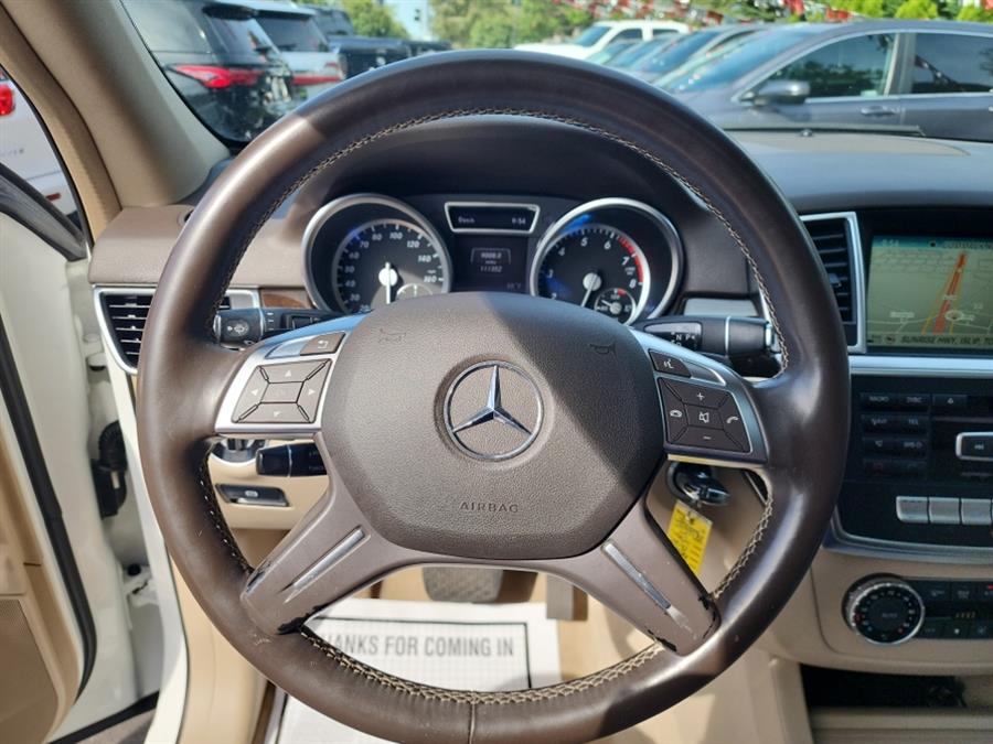 2015 Mercedes-Benz M-Class 4MATIC 4dr ML350, available for sale in Islip, New York | L.I. Auto Gallery. Islip, New York 2015 Mercedes-Benz M-Class 4MATIC 4dr ML350, available for sale in Islip, New York | L.I. Auto Gallery. Islip, New York