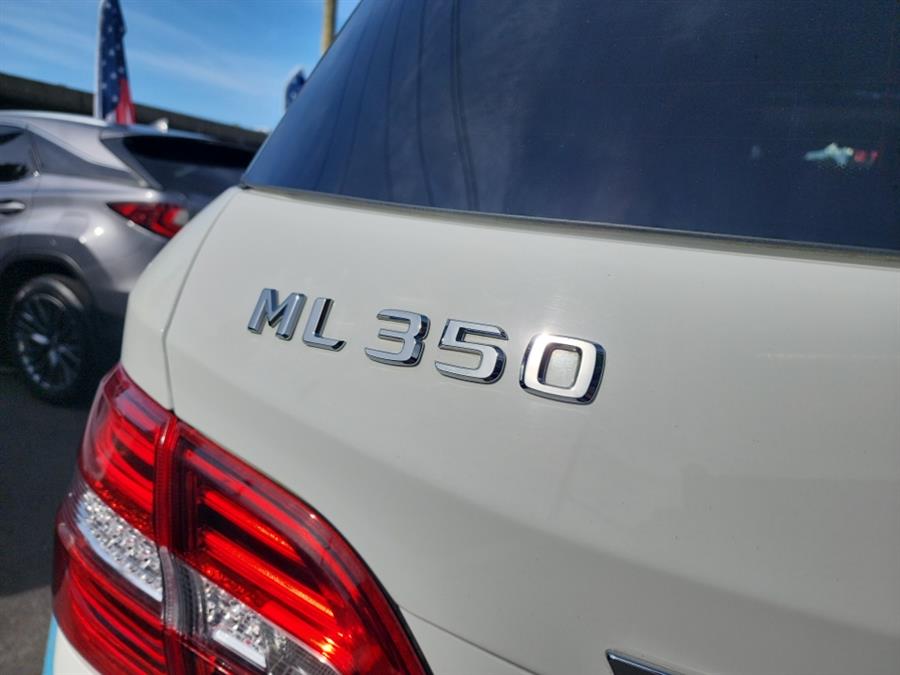 2015 Mercedes-Benz M-Class 4MATIC 4dr ML350, available for sale in Islip, New York | L.I. Auto Gallery. Islip, New York 2015 Mercedes-Benz M-Class 4MATIC 4dr ML350, available for sale in Islip, New York | L.I. Auto Gallery. Islip, New York