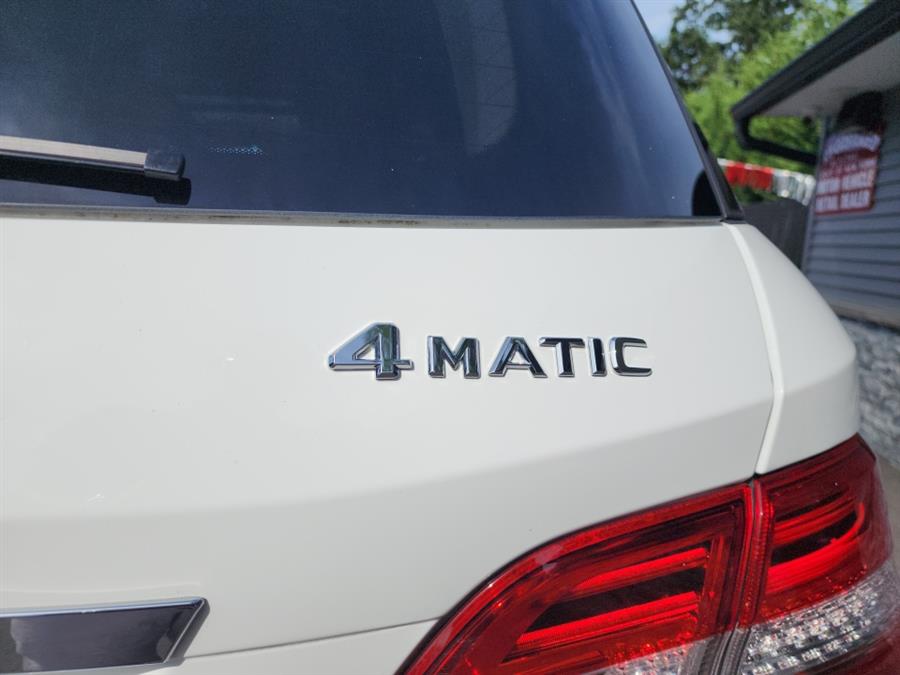 2015 Mercedes-Benz M-Class 4MATIC 4dr ML350, available for sale in Islip, New York | L.I. Auto Gallery. Islip, New York 2015 Mercedes-Benz M-Class 4MATIC 4dr ML350, available for sale in Islip, New York | L.I. Auto Gallery. Islip, New York