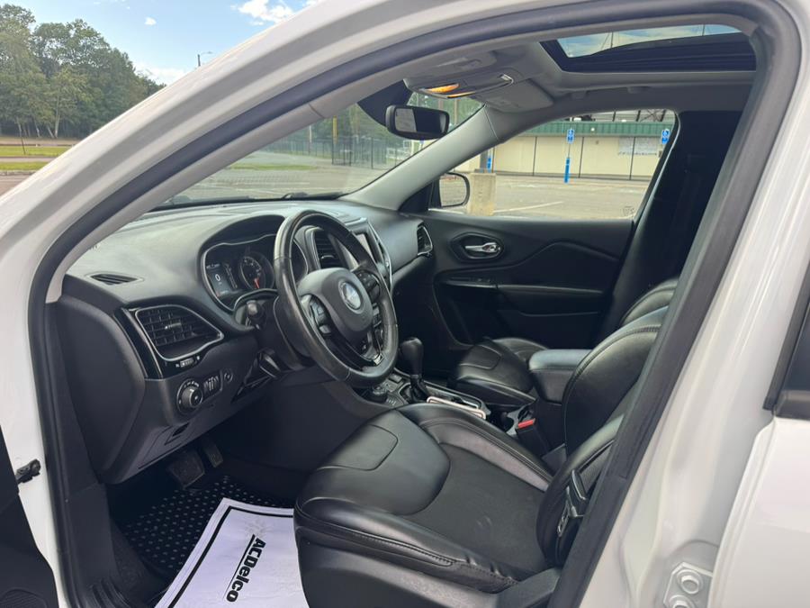 2019 Jeep Cherokee Latitude Plus 4x4, available for sale in New Britain, Connecticut | Supreme Automotive. New Britain, Connecticut 2019 Jeep Cherokee Latitude Plus 4x4, available for sale in New Britain, Connecticut | Supreme Automotive. New Britain, Connecticut