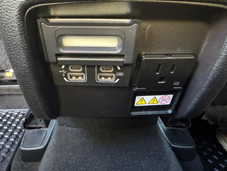2019 Jeep Cherokee Latitude Plus 4x4, available for sale in New Britain, Connecticut | Supreme Automotive. New Britain, Connecticut 2019 Jeep Cherokee Latitude Plus 4x4, available for sale in New Britain, Connecticut | Supreme Automotive. New Britain, Connecticut