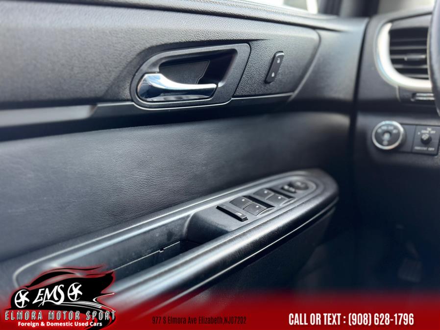 2014 Chevrolet Traverse FWD 4dr LT w/2LT, available for sale in Elizabeth, New Jersey | Elmora Motor Sports. Elizabeth, New Jersey 2014 Chevrolet Traverse FWD 4dr LT w/2LT, available for sale in Elizabeth, New Jersey | Elmora Motor Sports. Elizabeth, New Jersey