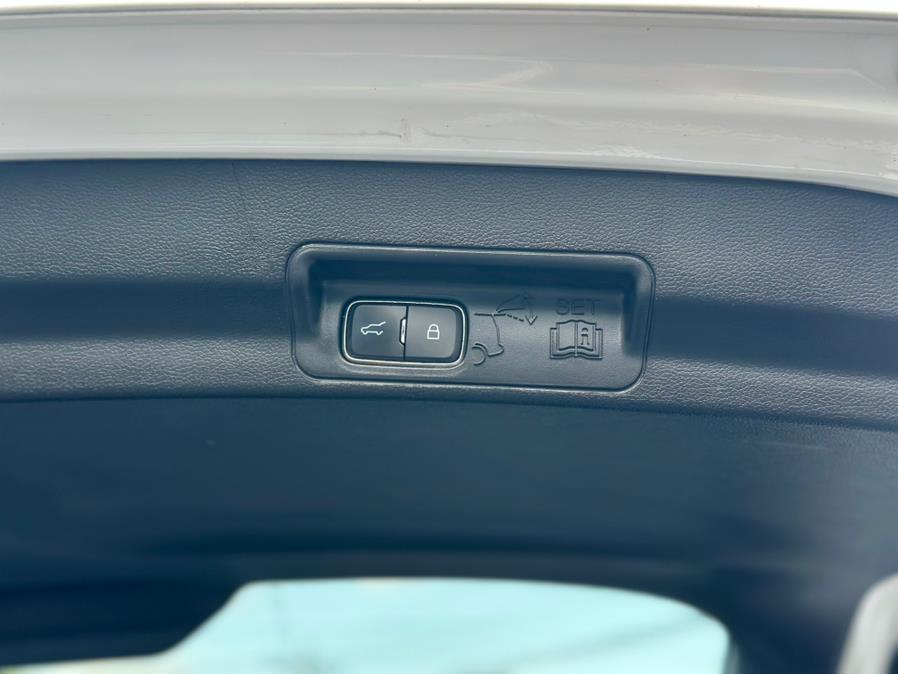 2022 Ford Explorer ST 4WD, available for sale in Paterson, New Jersey | Champion of Paterson. Paterson, New Jersey 2022 Ford Explorer ST 4WD, available for sale in Paterson, New Jersey | Champion of Paterson. Paterson, New Jersey
