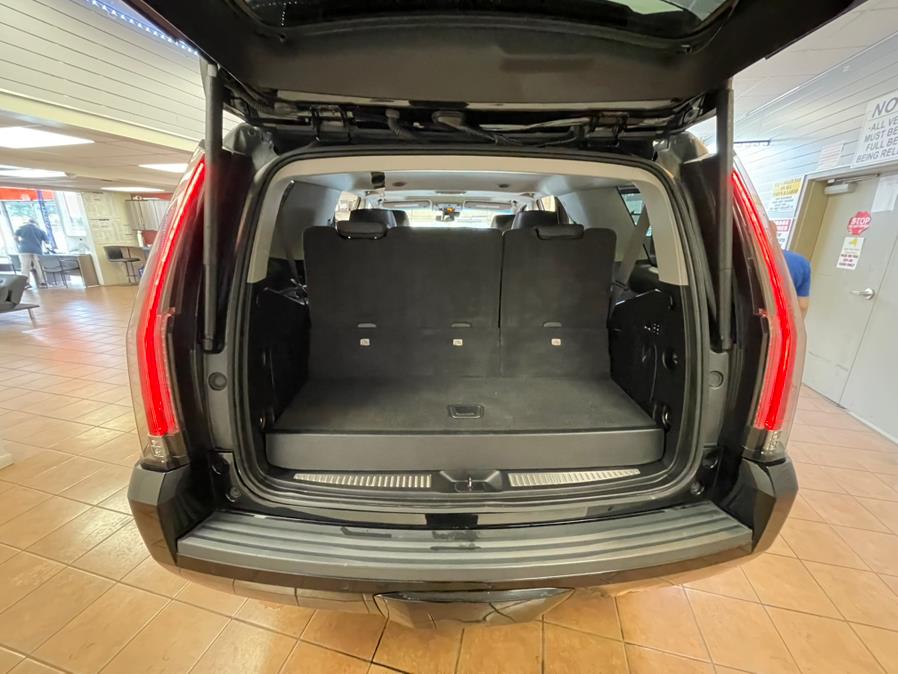 2018 Cadillac Escalade 4WD 4dr Luxury, available for sale in Suffern, New York | Rockland Motor Sport. Suffern, New York 2018 Cadillac Escalade 4WD 4dr Luxury, available for sale in Suffern, New York | Rockland Motor Sport. Suffern, New York