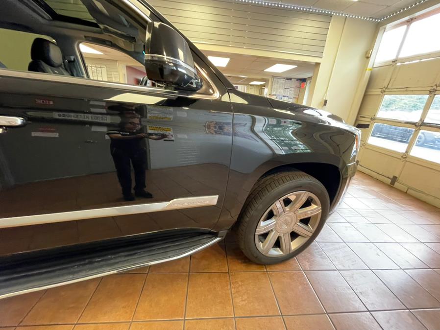 2018 Cadillac Escalade 4WD 4dr Luxury, available for sale in Suffern, New York | Rockland Motor Sport. Suffern, New York 2018 Cadillac Escalade 4WD 4dr Luxury, available for sale in Suffern, New York | Rockland Motor Sport. Suffern, New York