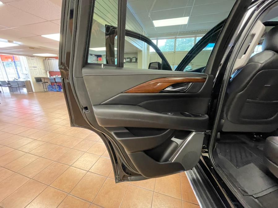 2018 Cadillac Escalade 4WD 4dr Luxury, available for sale in Suffern, New York | Rockland Motor Sport. Suffern, New York 2018 Cadillac Escalade 4WD 4dr Luxury, available for sale in Suffern, New York | Rockland Motor Sport. Suffern, New York