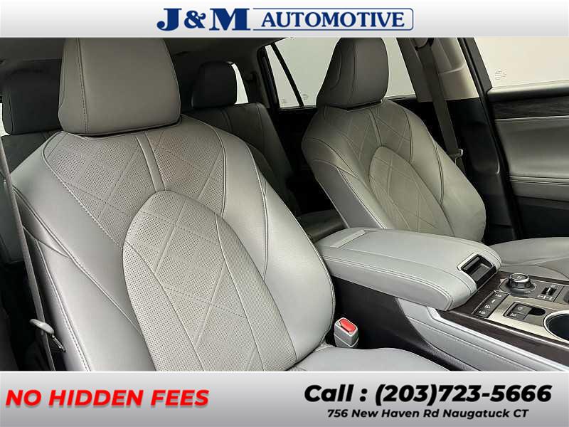 2021 Toyota Highlander Platinum, available for sale in Naugatuck, Connecticut | J&M Automotive Sls&Svc LLC. Naugatuck, Connecticut 2021 Toyota Highlander Platinum, available for sale in Naugatuck, Connecticut | J&M Automotive Sls&Svc LLC. Naugatuck, Connecticut
