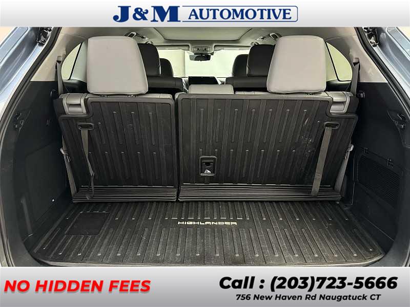 2021 Toyota Highlander Platinum, available for sale in Naugatuck, Connecticut | J&M Automotive Sls&Svc LLC. Naugatuck, Connecticut 2021 Toyota Highlander Platinum, available for sale in Naugatuck, Connecticut | J&M Automotive Sls&Svc LLC. Naugatuck, Connecticut
