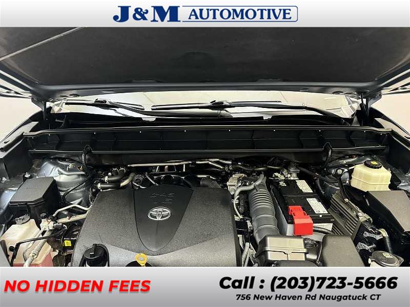 2021 Toyota Highlander Platinum, available for sale in Naugatuck, Connecticut | J&M Automotive Sls&Svc LLC. Naugatuck, Connecticut 2021 Toyota Highlander Platinum, available for sale in Naugatuck, Connecticut | J&M Automotive Sls&Svc LLC. Naugatuck, Connecticut