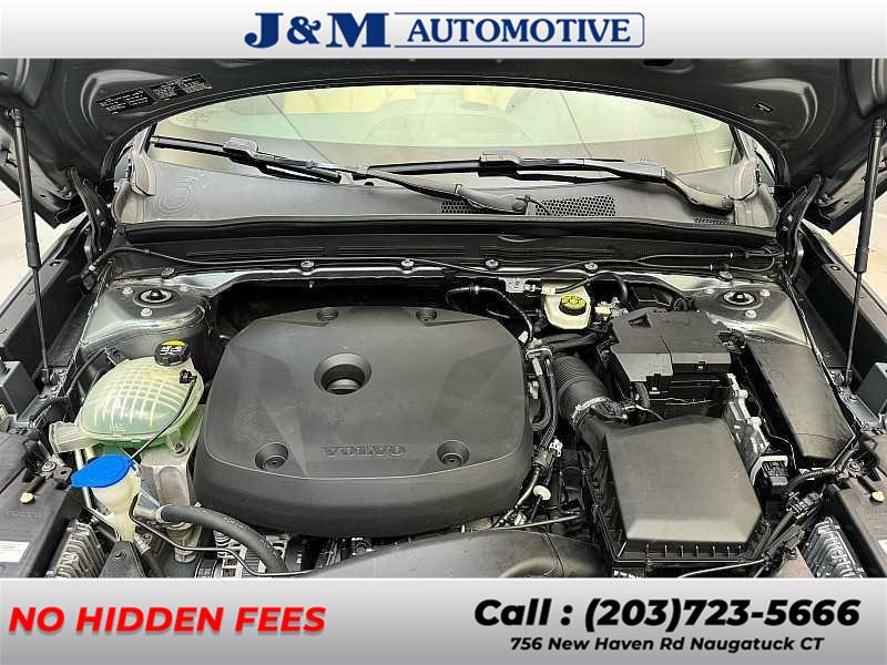 2019 Volvo Xc40 Momentum, available for sale in Naugatuck, Connecticut | J&M Automotive Sls&Svc LLC. Naugatuck, Connecticut 2019 Volvo Xc40 Momentum, available for sale in Naugatuck, Connecticut | J&M Automotive Sls&Svc LLC. Naugatuck, Connecticut