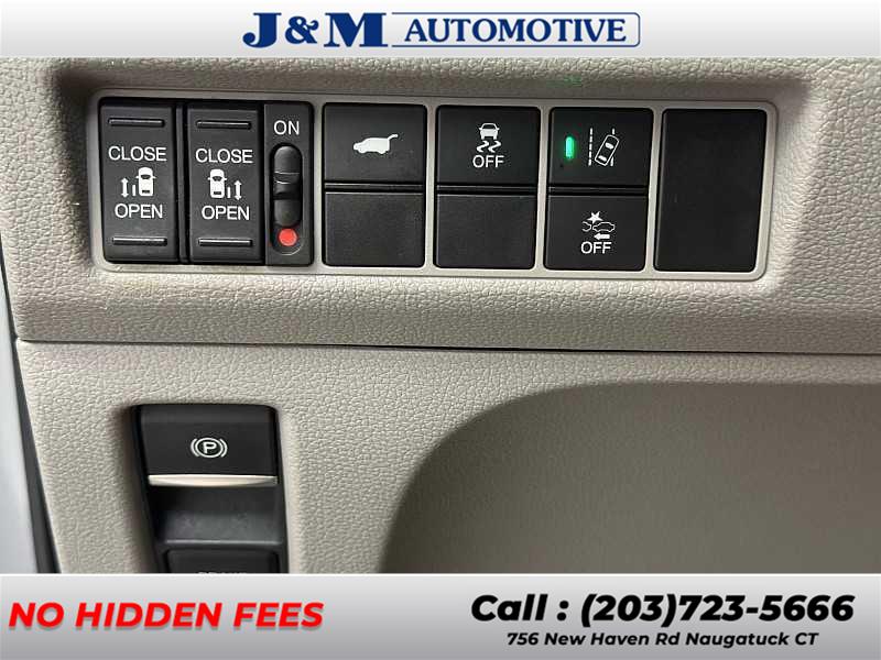 2019 Honda Odyssey EX-L, available for sale in Naugatuck, Connecticut | J&M Automotive Sls&Svc LLC. Naugatuck, Connecticut 2019 Honda Odyssey EX-L, available for sale in Naugatuck, Connecticut | J&M Automotive Sls&Svc LLC. Naugatuck, Connecticut