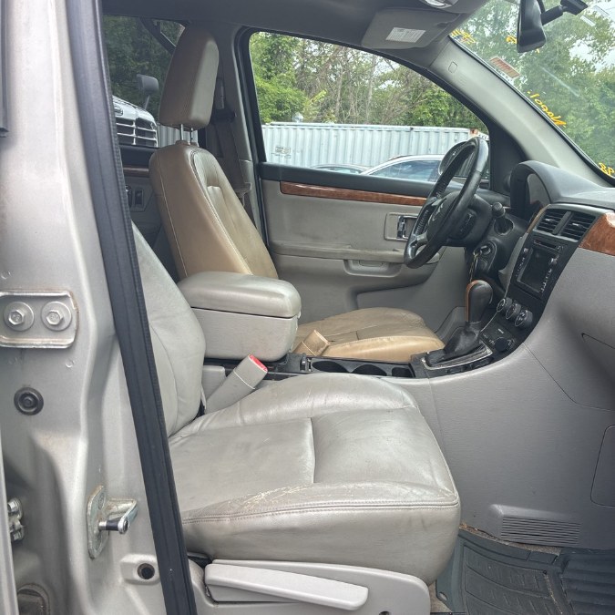 2007 Suzuki XL7 AWD 4dr Limited, available for sale in Naugatuck, Connecticut | Riverside Motorcars, LLC. Naugatuck, Connecticut 2007 Suzuki XL7 AWD 4dr Limited, available for sale in Naugatuck, Connecticut | Riverside Motorcars, LLC. Naugatuck, Connecticut
