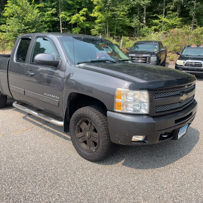 2010 Chevrolet Silverado 1500 4WD Ext Cab 143.5" LT, available for sale in Naugatuck, Connecticut | Riverside Motorcars, LLC. Naugatuck, Connecticut 2010 Chevrolet Silverado 1500 4WD Ext Cab 143.5" LT, available for sale in Naugatuck, Connecticut | Riverside Motorcars, LLC. Naugatuck, Connecticut