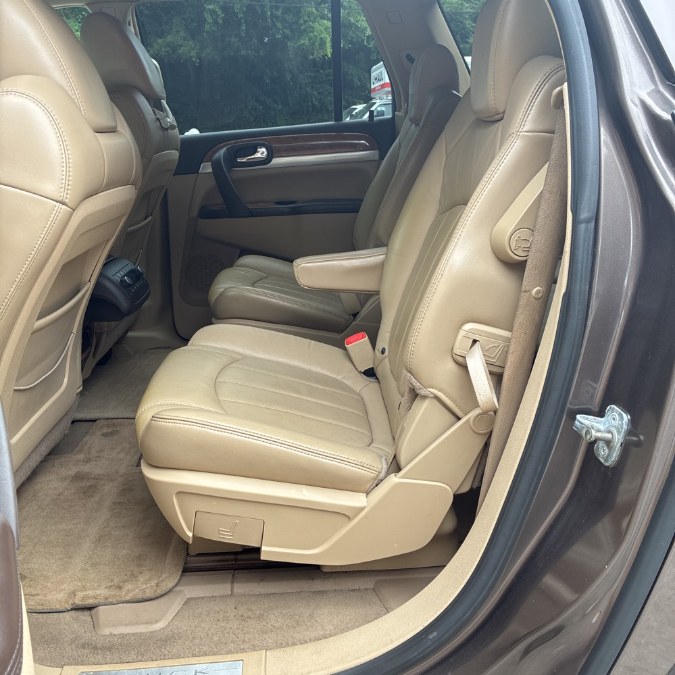 2008 Buick Enclave AWD 4dr CXL, available for sale in Naugatuck, Connecticut | Riverside Motorcars, LLC. Naugatuck, Connecticut 2008 Buick Enclave AWD 4dr CXL, available for sale in Naugatuck, Connecticut | Riverside Motorcars, LLC. Naugatuck, Connecticut