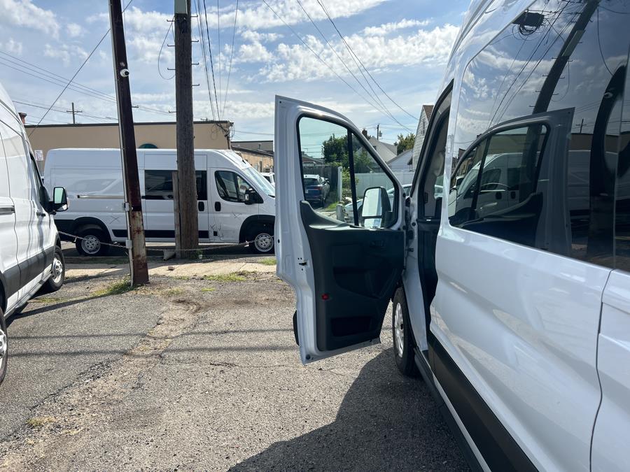 2025 Ford Transit Passenger Wagon T-350 148" High Roof XLT RWD, available for sale in Franklin Square, New York | Franklin Square Auto Group. Franklin Square, New York 2025 Ford Transit Passenger Wagon T-350 148" High Roof XLT RWD, available for sale in Franklin Square, New York | Franklin Square Auto Group. Franklin Square, New York