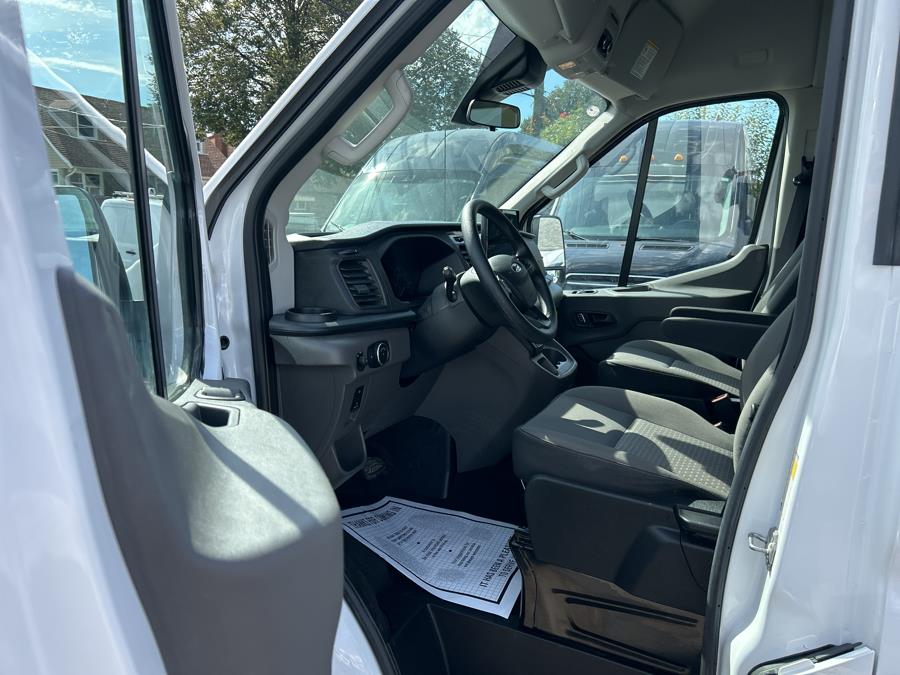 2025 Ford Transit Passenger Wagon T-350 148" High Roof XLT RWD, available for sale in Franklin Square, New York | Franklin Square Auto Group. Franklin Square, New York 2025 Ford Transit Passenger Wagon T-350 148" High Roof XLT RWD, available for sale in Franklin Square, New York | Franklin Square Auto Group. Franklin Square, New York