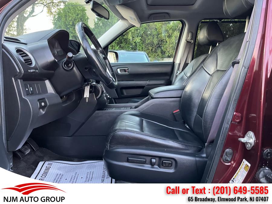 2013 Honda Pilot 4WD 4dr Touring w/RES & Navi, available for sale in Elmwood Park, New Jersey | NJM Auto Group. Elmwood Park, New Jersey 2013 Honda Pilot 4WD 4dr Touring w/RES & Navi, available for sale in Elmwood Park, New Jersey | NJM Auto Group. Elmwood Park, New Jersey