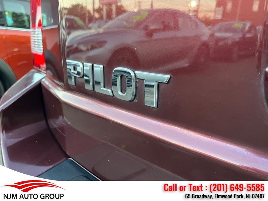 2013 Honda Pilot 4WD 4dr Touring w/RES & Navi, available for sale in Elmwood Park, New Jersey | NJM Auto Group. Elmwood Park, New Jersey 2013 Honda Pilot 4WD 4dr Touring w/RES & Navi, available for sale in Elmwood Park, New Jersey | NJM Auto Group. Elmwood Park, New Jersey