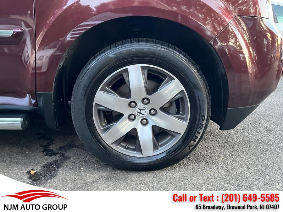 2013 Honda Pilot 4WD 4dr Touring w/RES & Navi, available for sale in Elmwood Park, New Jersey | NJM Auto Group. Elmwood Park, New Jersey 2013 Honda Pilot 4WD 4dr Touring w/RES & Navi, available for sale in Elmwood Park, New Jersey | NJM Auto Group. Elmwood Park, New Jersey