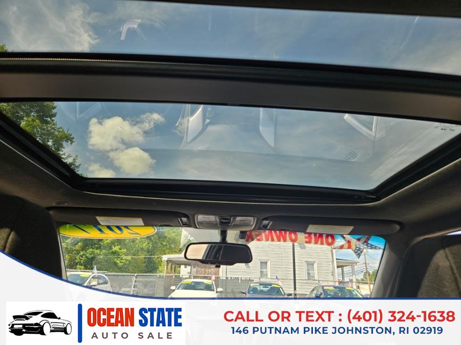 2017 Hyundai Veloster Dual Clutch, available for sale in Johnston, Rhode Island | Ocean State Auto Sales. Johnston, Rhode Island 2017 Hyundai Veloster Dual Clutch, available for sale in Johnston, Rhode Island | Ocean State Auto Sales. Johnston, Rhode Island