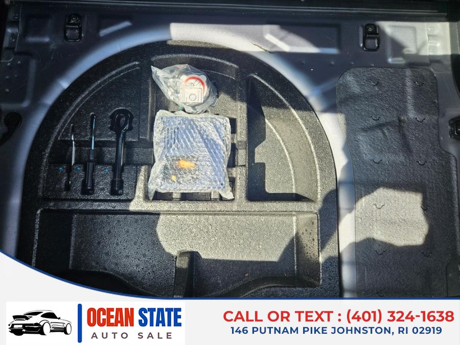 2017 Hyundai Veloster Dual Clutch, available for sale in Johnston, Rhode Island | Ocean State Auto Sales. Johnston, Rhode Island 2017 Hyundai Veloster Dual Clutch, available for sale in Johnston, Rhode Island | Ocean State Auto Sales. Johnston, Rhode Island