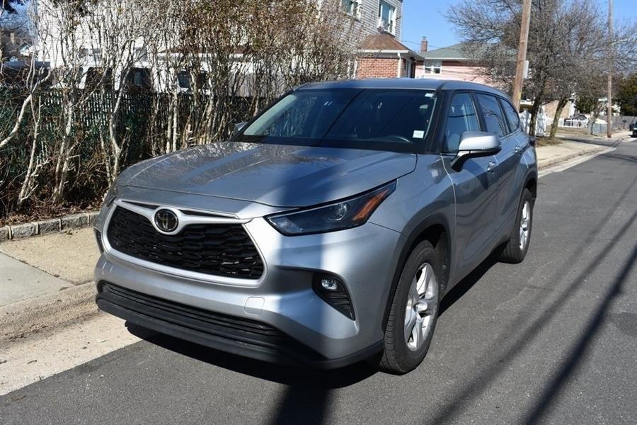 2023 Toyota Highlander XLE, available for sale in Hempstead, New York | Certified Automotive Group. Hempstead, New York 2023 Toyota Highlander XLE, available for sale in Hempstead, New York | Certified Automotive Group. Hempstead, New York