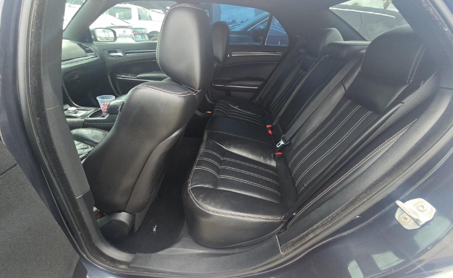2019 Chrysler 300 300S RWD, available for sale in Fort Myers, Florida | Carlux Fort Myers. Fort Myers, Florida 2019 Chrysler 300 300S RWD, available for sale in Fort Myers, Florida | Carlux Fort Myers. Fort Myers, Florida
