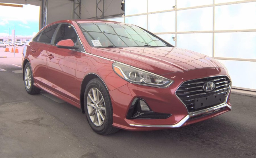 2018 Hyundai Sonata SE 2.4L SULEV, available for sale in Fort Myers, Florida | Carlux Fort Myers. Fort Myers, Florida 2018 Hyundai Sonata SE 2.4L SULEV, available for sale in Fort Myers, Florida | Carlux Fort Myers. Fort Myers, Florida