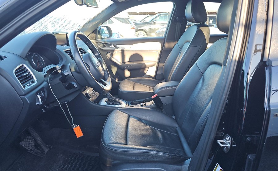 2018 Audi Q3 2.0 TFSI Sport Premium quattro AWD, available for sale in Fort Myers, Florida | Carlux Fort Myers. Fort Myers, Florida 2018 Audi Q3 2.0 TFSI Sport Premium quattro AWD, available for sale in Fort Myers, Florida | Carlux Fort Myers. Fort Myers, Florida