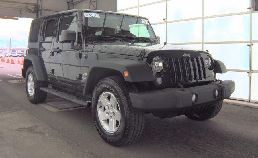 2016 Jeep Wrangler Unlimited 4WD 4dr Sport, available for sale in Fort Myers, Florida | Carlux Fort Myers. Fort Myers, Florida 2016 Jeep Wrangler Unlimited 4WD 4dr Sport, available for sale in Fort Myers, Florida | Carlux Fort Myers. Fort Myers, Florida