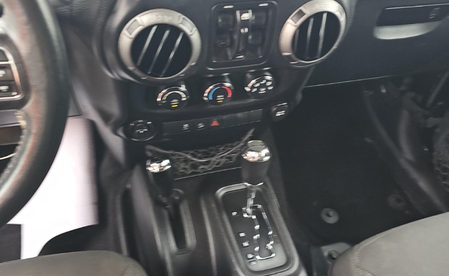 2016 Jeep Wrangler Unlimited 4WD 4dr Sport, available for sale in Fort Myers, Florida | Carlux Fort Myers. Fort Myers, Florida 2016 Jeep Wrangler Unlimited 4WD 4dr Sport, available for sale in Fort Myers, Florida | Carlux Fort Myers. Fort Myers, Florida