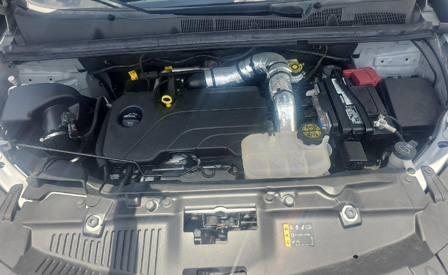 2022 Chevrolet Trax FWD 4dr LT, available for sale in Fort Myers, Florida | Carlux Fort Myers. Fort Myers, Florida 2022 Chevrolet Trax FWD 4dr LT, available for sale in Fort Myers, Florida | Carlux Fort Myers. Fort Myers, Florida