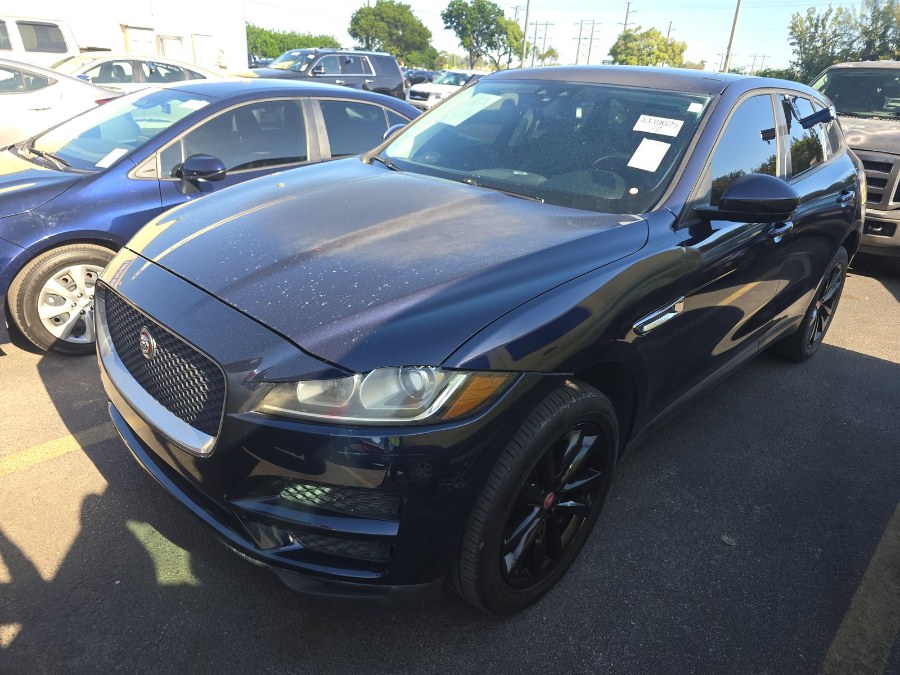2017 Jaguar F-PACE 35t Premium AWD, available for sale in Fort Myers, Florida | Carlux Fort Myers. Fort Myers, Florida 2017 Jaguar F-PACE 35t Premium AWD, available for sale in Fort Myers, Florida | Carlux Fort Myers. Fort Myers, Florida