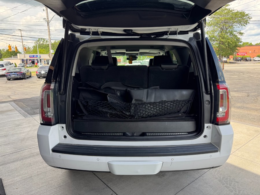 2016 Gmc Yukon SLT photo 3