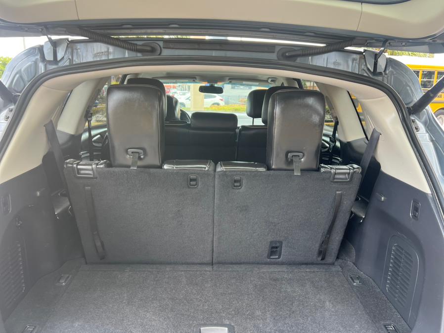 2016 INFINITI QX60 AWD 4dr, available for sale in Hialeah, Florida | The Palm Motors LLC. Hialeah, Florida 2016 INFINITI QX60 AWD 4dr, available for sale in Hialeah, Florida | The Palm Motors LLC. Hialeah, Florida