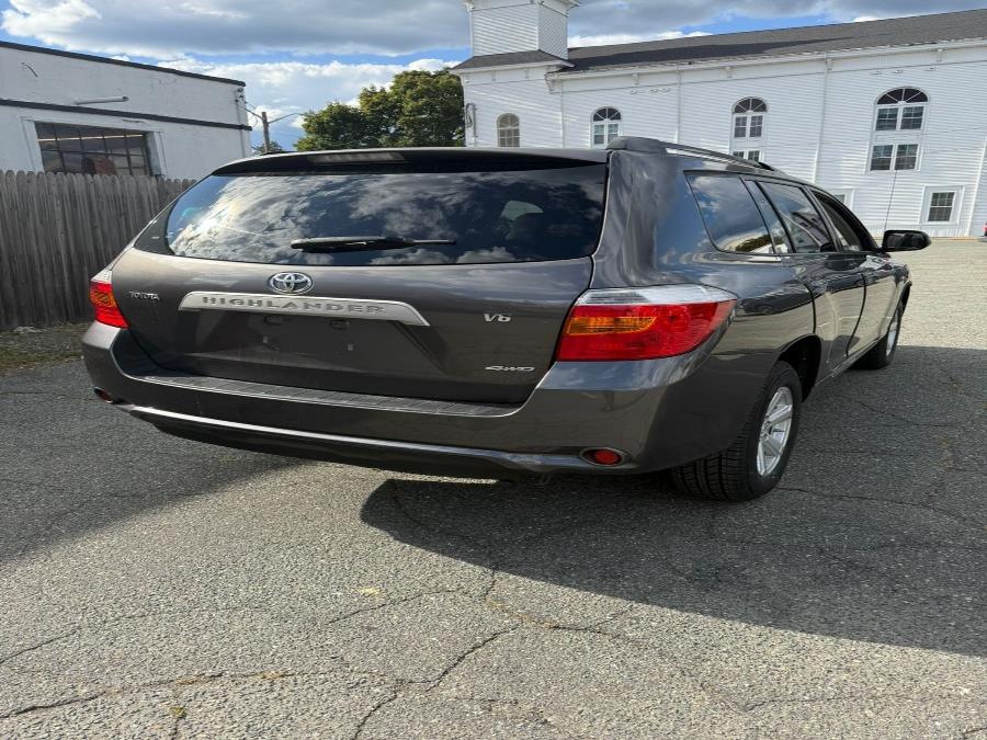 2008 Toyota Highlander 4WD 4dr Base, available for sale in Whitman, Massachusetts | Whitman Auto Center. Whitman, Massachusetts 2008 Toyota Highlander 4WD 4dr Base, available for sale in Whitman, Massachusetts | Whitman Auto Center. Whitman, Massachusetts