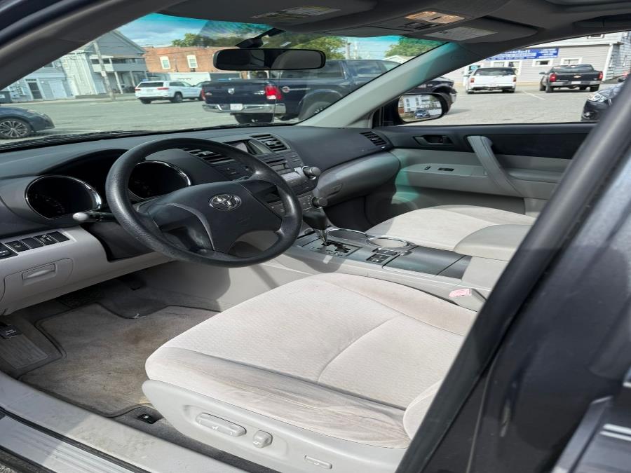 2008 Toyota Highlander 4WD 4dr Base, available for sale in Whitman, Massachusetts | Whitman Auto Center. Whitman, Massachusetts 2008 Toyota Highlander 4WD 4dr Base, available for sale in Whitman, Massachusetts | Whitman Auto Center. Whitman, Massachusetts