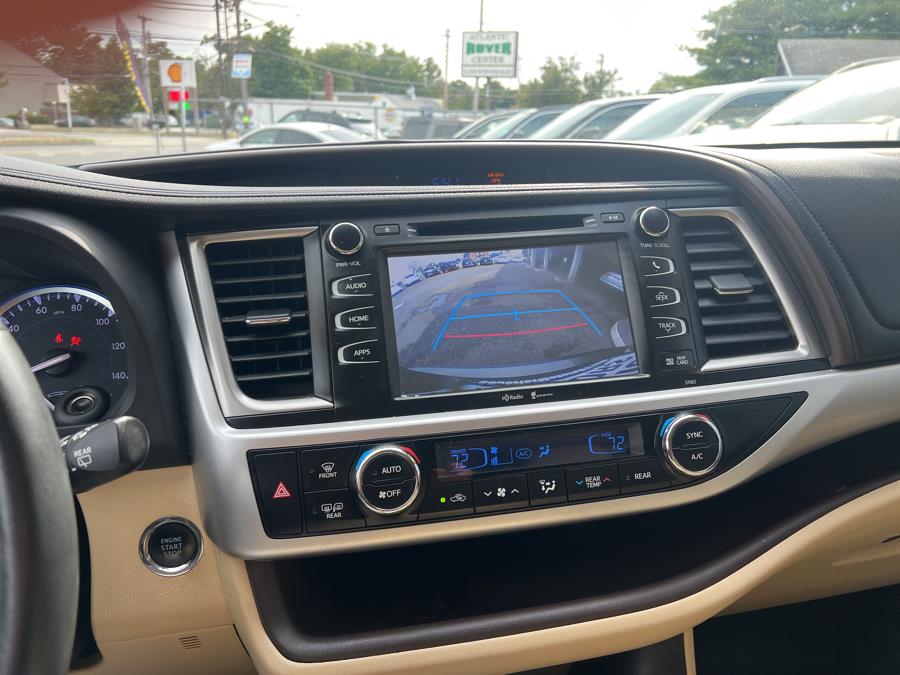 2015 Toyota Highlander AWD 4dr V6 XLE (Natl), available for sale in Milford, Connecticut | Korhan LLC DBA Superior Motors. Milford, Connecticut 2015 Toyota Highlander AWD 4dr V6 XLE (Natl), available for sale in Milford, Connecticut | Korhan LLC DBA Superior Motors. Milford, Connecticut