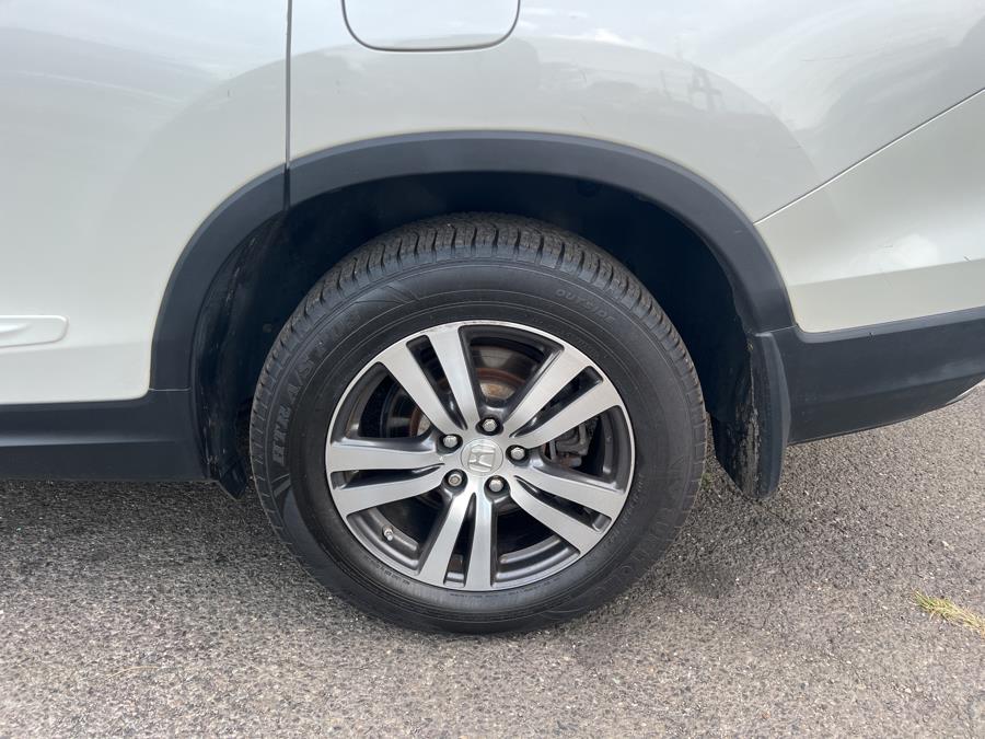 2016 Honda Pilot 2WD 4dr EX-L w/RES, available for sale in Milford, Connecticut | Korhan LLC DBA Superior Motors. Milford, Connecticut 2016 Honda Pilot 2WD 4dr EX-L w/RES, available for sale in Milford, Connecticut | Korhan LLC DBA Superior Motors. Milford, Connecticut