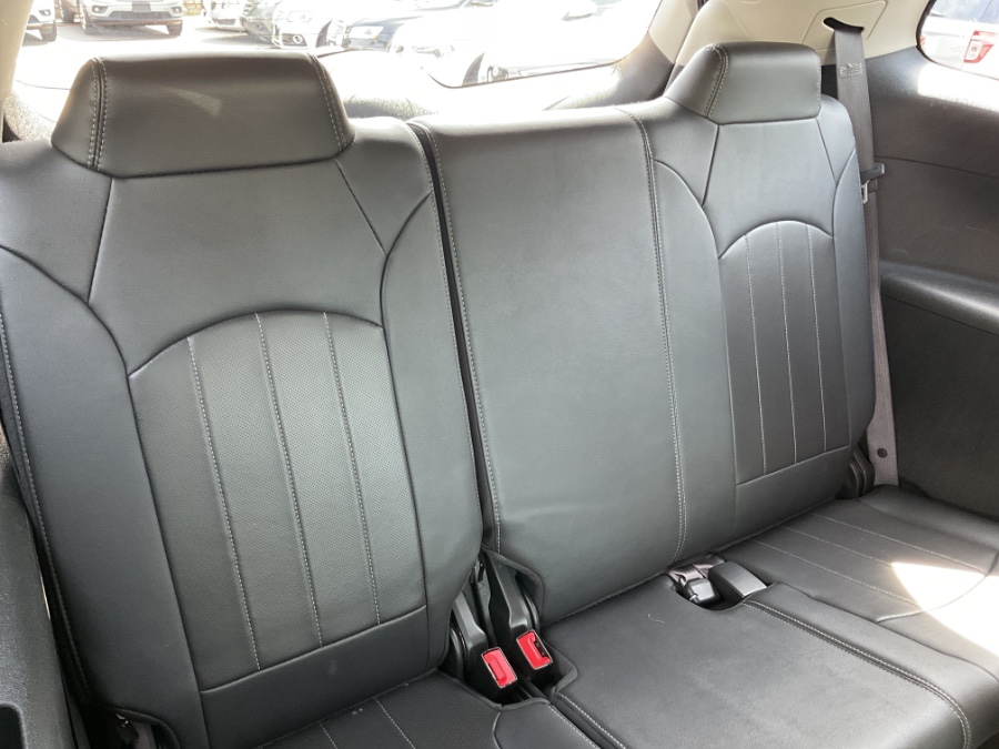 2015 Buick Enclave AWD 4dr Leather, available for sale in Waterbury, Connecticut | Jim Juliani Motors. Waterbury, Connecticut 2015 Buick Enclave AWD 4dr Leather, available for sale in Waterbury, Connecticut | Jim Juliani Motors. Waterbury, Connecticut
