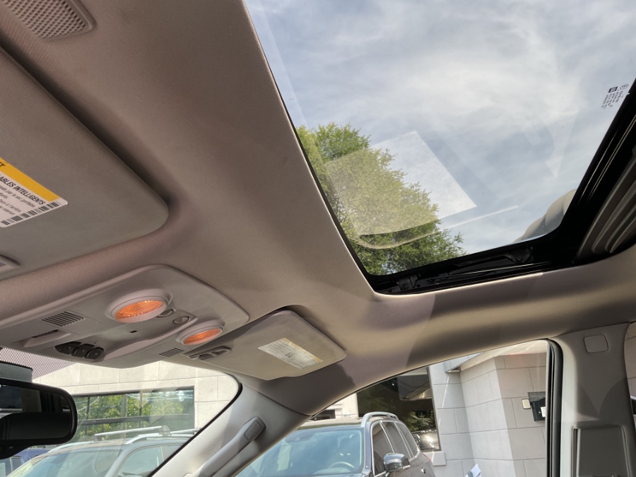 2015 Buick Enclave AWD 4dr Leather, available for sale in Waterbury, Connecticut | Jim Juliani Motors. Waterbury, Connecticut 2015 Buick Enclave AWD 4dr Leather, available for sale in Waterbury, Connecticut | Jim Juliani Motors. Waterbury, Connecticut