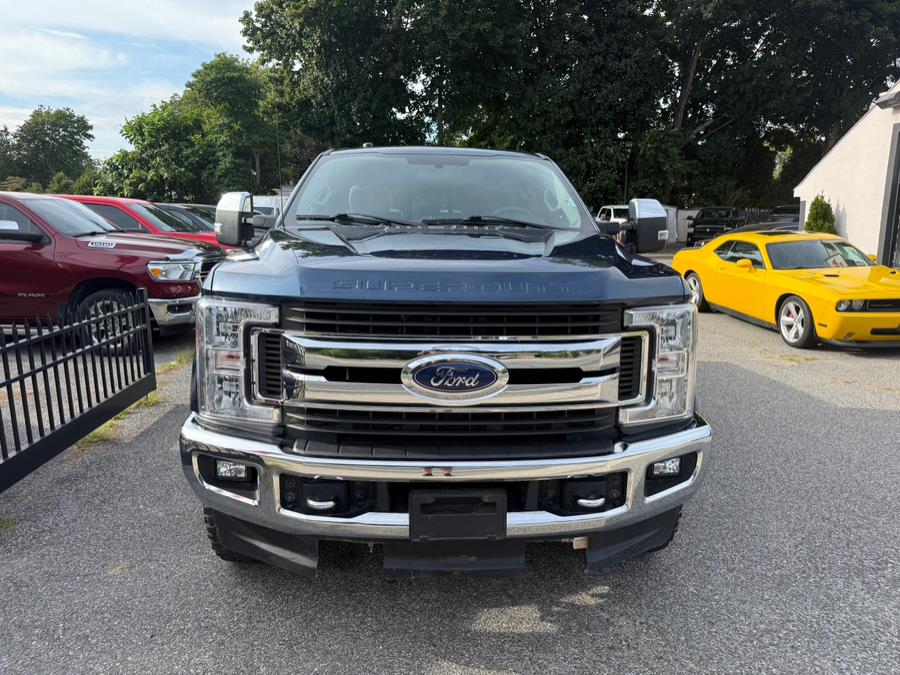 2019 Ford Super Duty F-250 SRW XLT 4WD Crew Cab 6.75'' Box, available for sale in Huntington Station, New York | Huntington Auto Mall. Huntington Station, New York 2019 Ford Super Duty F-250 SRW XLT 4WD Crew Cab 6.75'' Box, available for sale in Huntington Station, New York | Huntington Auto Mall. Huntington Station, New York