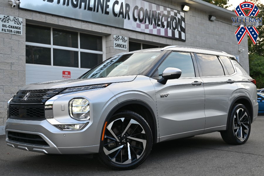 2023 Mitsubishi Outlander PHEV SEL, available for sale in Waterbury, Connecticut | Highline Car Connection. Waterbury, Connecticut
