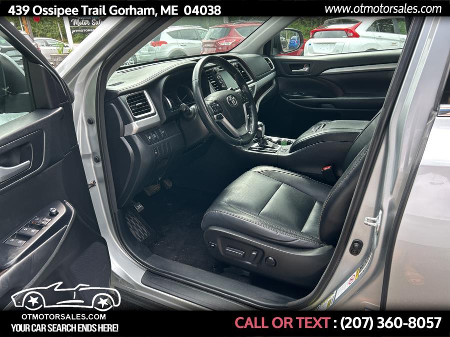 2017 Toyota Highlander XLE V6 AWD (Natl), available for sale in Gorham, Maine | Ossipee Trail Motor Sales. Gorham, Maine 2017 Toyota Highlander XLE V6 AWD (Natl), available for sale in Gorham, Maine | Ossipee Trail Motor Sales. Gorham, Maine