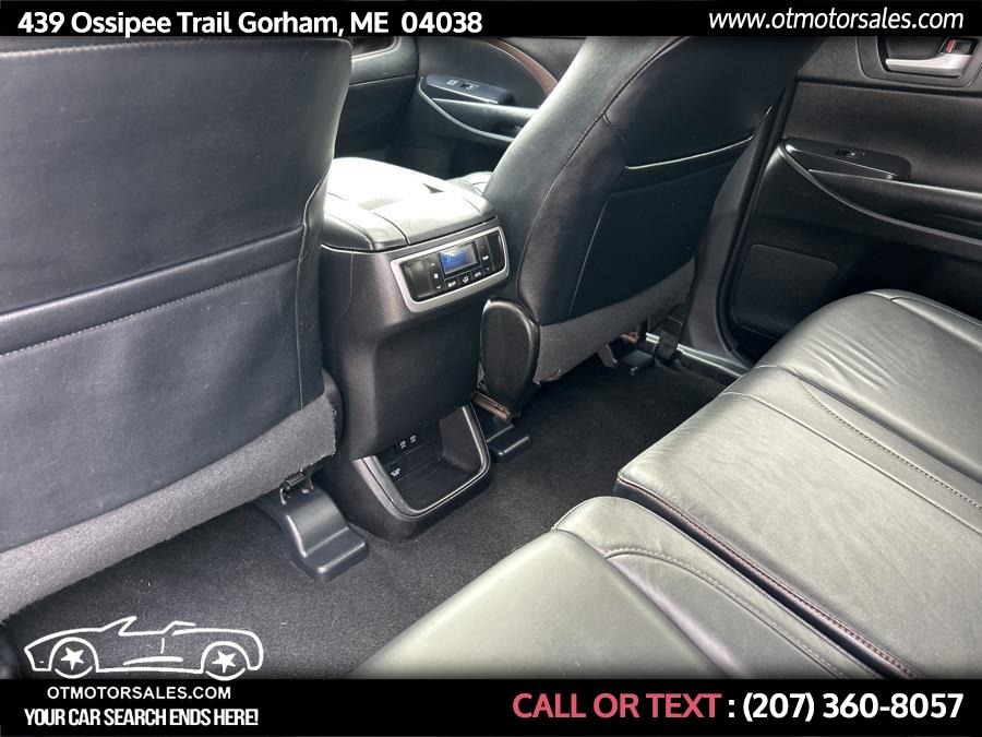 2017 Toyota Highlander XLE V6 AWD (Natl), available for sale in Gorham, Maine | Ossipee Trail Motor Sales. Gorham, Maine 2017 Toyota Highlander XLE V6 AWD (Natl), available for sale in Gorham, Maine | Ossipee Trail Motor Sales. Gorham, Maine