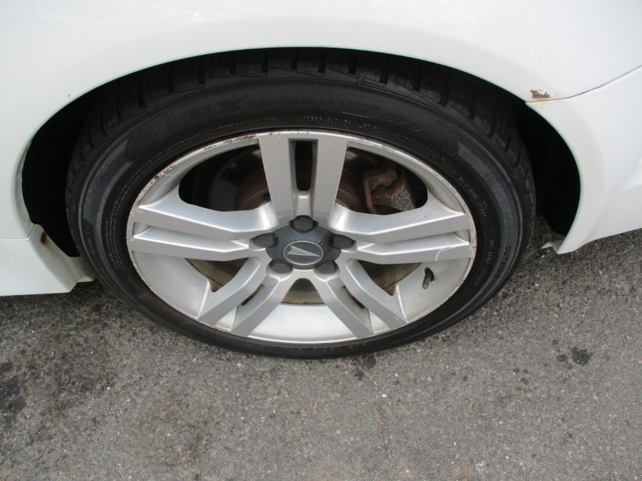 2008 Pontiac G8 4dr Sdn, available for sale in Meriden, Connecticut | Cos Central Auto. Meriden, Connecticut 2008 Pontiac G8 4dr Sdn, available for sale in Meriden, Connecticut | Cos Central Auto. Meriden, Connecticut