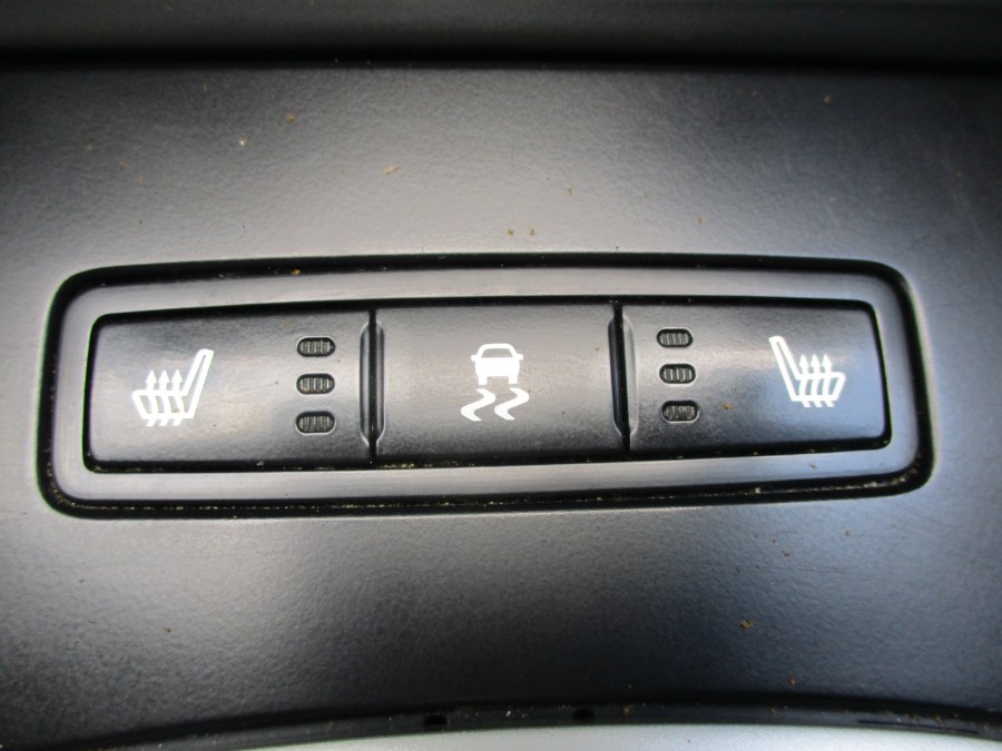 2008 Pontiac G8 4dr Sdn, available for sale in Meriden, Connecticut | Cos Central Auto. Meriden, Connecticut 2008 Pontiac G8 4dr Sdn, available for sale in Meriden, Connecticut | Cos Central Auto. Meriden, Connecticut