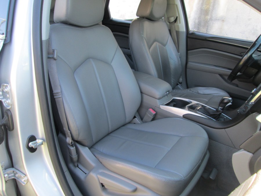 2012 Cadillac SRX FWD 4dr Base, available for sale in Levittown, Pennsylvania | Levittown Auto. Levittown, Pennsylvania 2012 Cadillac SRX FWD 4dr Base, available for sale in Levittown, Pennsylvania | Levittown Auto. Levittown, Pennsylvania