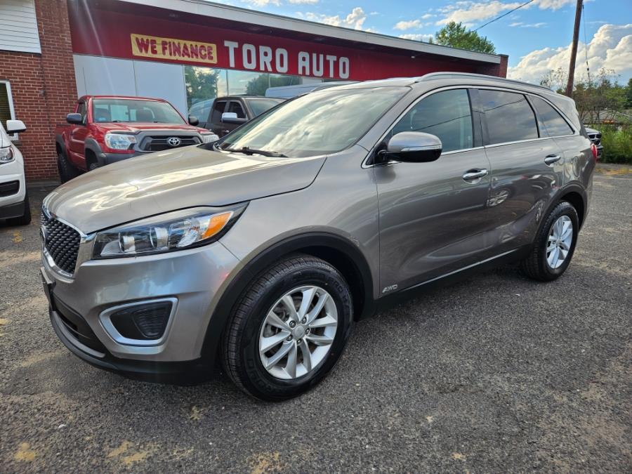 Used 2016 Kia Sorento in East Windsor, Connecticut | Toro Auto. East Windsor, Connecticut